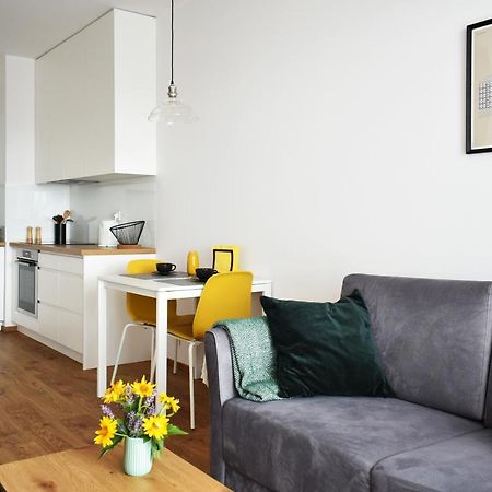 Fabryczna Apartment วูดช์ ภายนอก รูปภาพ